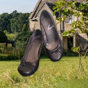 Y2K Low Heel Shoe